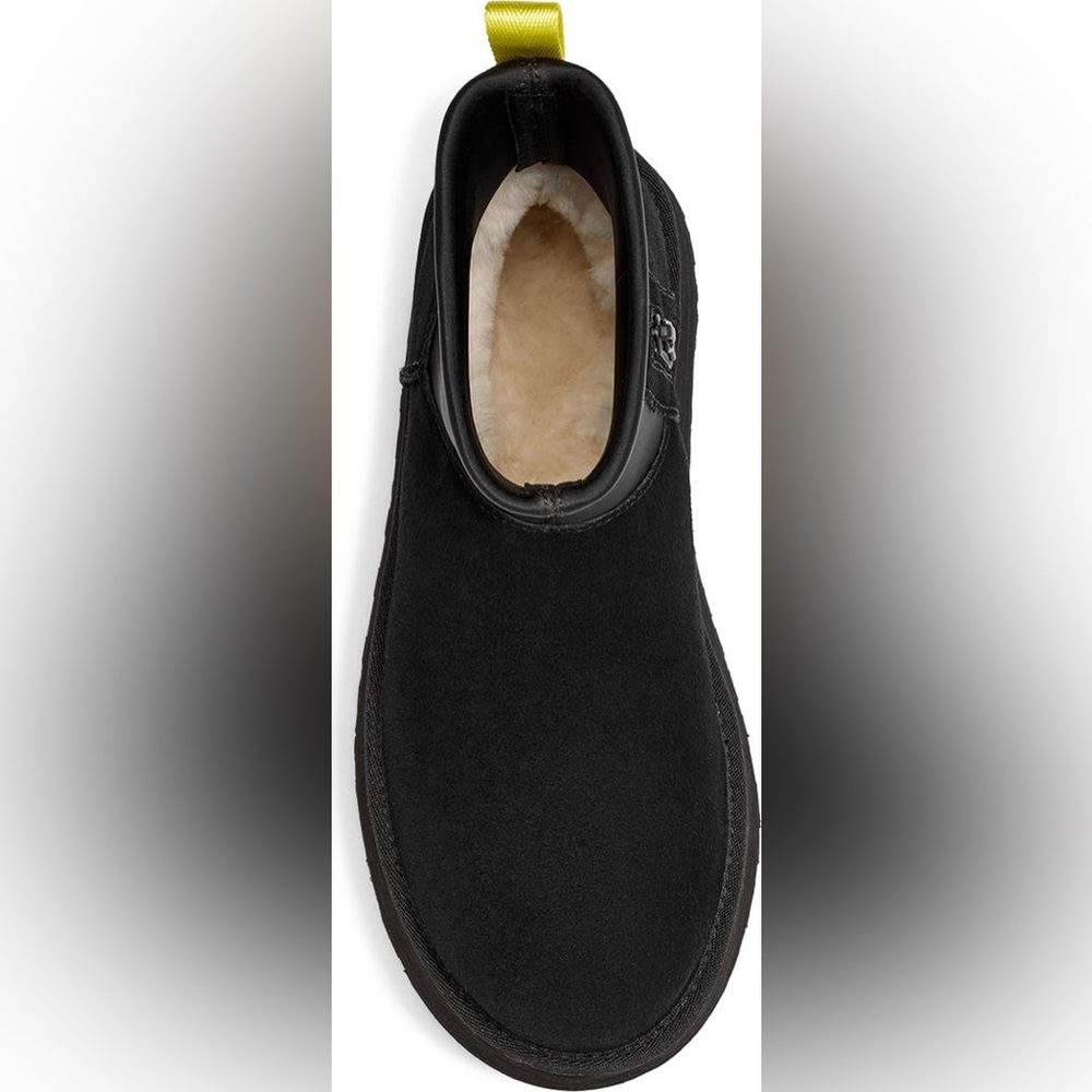 NIB UGG Boot - Picture 5 of 15